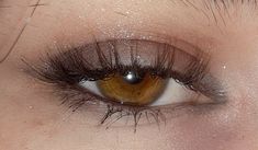 Interesting Images, Being Creative, Makijaż Smokey Eye, Make Up Inspo, Makeup Pictures, Pretty Makeup