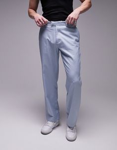 Pants & Chinos by Topman Welcome to the next phase of Topman Regular rise Belt loops Functional pockets Wide leg Wide Pleated Pants Outfit Men, Pleated Pants Outfit Men, Wide Pleated Pants, Pleated Pants Outfit, Pants Outfit Men, Linen Blend Pants, Men Trousers, Wide Jeans, Pleated Pants