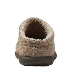 Comfortable Outdoor Slippers For Winter, Casual Cushioned Slippers For Winter, Comfy Outdoor Winter Slippers, Casual Super Soft Slippers For Loungewear, Comfortable Soft Slippers For Fall, Casual Cushioned Slippers For Loungewear, Casual Indoor Winter Slippers, Casual Winter Indoor Slippers, Cozy Winter Slippers For Leisure