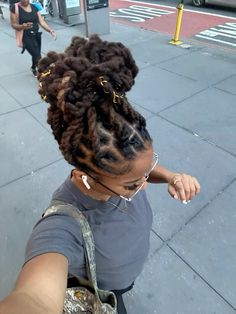 Locs Styles For Short Hair, Women Dreadlock Styles, Cute Loc Hairstyles, Medium Size Locs Black Women, Long Locs Hairstyles, Short Loc Hairstyles, Short Dreadlocks Hairstyles, Freeform Dreads