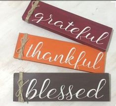 Set of 3 Fall signs - Signs by Loretta Fall Pallets, Fall Fireplace Decor, Fall Fireplace, Thanksgiving Diy, Fall Crafts Diy, Thankful And Blessed, Grateful Thankful Blessed, Fall Signs, Fall Gifts