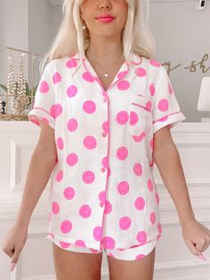 The bestselling Smiley Dreams set is now available IN PINK! This Sassy Shortcake exclusive smiley face pink preppy pajama set features a soft gauze button up. Also available in yellow. Perfect for lounging, sleepovers, and lazy days. Preppy Pajamas, Preppy Clothing Brands, Sassy Shortcake, Preppy Clothing, Pink Preppy, Cute Pajama Sets, Cute Pajamas, Birthday List, Lazy Days