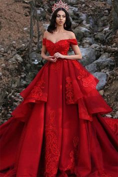 Charming Ball Gown Appliques Off-the-Shoulder Sleeveless Prom Party Gowns-Ballbella Red Wedding Gowns, Red Ball Gowns, Gorgeous Prom Dresses, Red Wedding Dresses, Prom Dresses Sleeveless, Red Prom, Ball Gowns Prom, Quince Dresses, Red Prom Dress