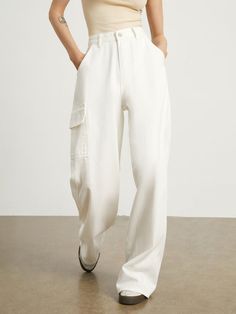 Minimalist White Denim Wide Leg Jeans White Flare Pants, Outfits Minimalist, Jeans Details, Denim Wide Leg, Wide Leg Dress Pants, Minimalist White, Baggy Trousers, Long Midi Dress, Short Mini Dress