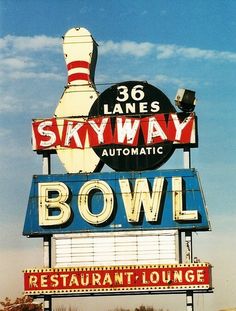 the skyway bowl restaurant lounge sign in las vegas, nv is shown here