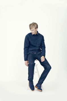 Norse-Projects-FW12-Lookbook8 Minimalist Work Outfit, Indie Clothing Brands, Masculine Style, Mens Winter Coat, Wool Shirt, Golf Fashion, Men Looks