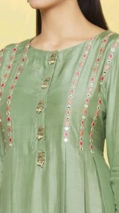 Round Kurta Designs Women, Kurta Patterns For Women Cotton, Kurta Styles For Women, Tunic Designs For Women, Round Neck Designs For Kurtis, Cotton Kurta Stitching Ideas, Kurtas For Women Designer, New Kurta Design, Women Kurta Designs