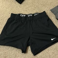 Great Condition Never Worn Nike Size Medium Nike Pro Spandex Shorts, Nike Shorts Women, Nike Air Women, Nike Pro Spandex, Red Trench Coat, Nike Pro Shorts, Nike Running Shorts, Spandex Shorts, Shorts Women