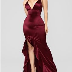 Brand New Wine/Burgundy Mermaid Dress From Fashion Nova. I’m 5’0 And It’s Super Long On Me Even With Heels On. Other Than That, It Was A Perfect Fit. Burgundy Satin Dress For Night Out, Burgundy Mermaid Dress, Dresses Fashion Nova, Fashion Nova Dress, Wine Color, Fashion Nova Dresses, Mermaid Dress, Dresses Xs, Red Formal Dress