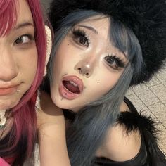 Doris Makeup, Cute Makeup Hacks, Paznokcie Hello Kitty, Scene Makeup, Punk Makeup, Doll Eye Makeup, Kawaii Makeup, Douyin Makeup, Japanese Makeup