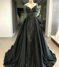 Find many great new & used options and get the best deals for Gorgeous Formal Dresses Mermaid Gothic Black Arabic Gown Detachable Train Custom at the best online prices at eBay! Free shipping for many products! Black Wedding Gowns, Wedding Dress Black, Prom Dress Black, Black Ball Gown, Celebrity Gowns, Gothic Wedding Dress, Goth Wedding, Dark Wedding, Black Dress Formal