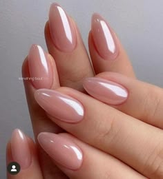 Minimalist Nail, Pink Nail, Oval Nails, Neutral Nails, Nature Tattoos, Prom Nails, Classy Nails, Chic Nails, Short Acrylic Nails