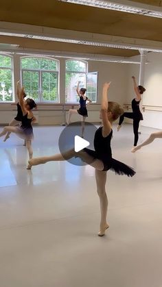 Young dancers learning the first Paquita variation. Ballet Variations, Two Dancers, Ballet Gif, Ballet Performances, Ballet Kids, Ballet Class, Dance Tips, Ballet Girls