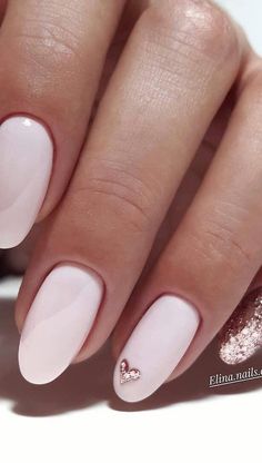 35+ Free Nail Art: Jazz Up Your Nails For The Party Season New 2019 - Page 28 of 35 - stunnerwoman. Check more at https://lizy.in/35-free-nail-art-jazz-up-your-nails-for-the-party-season-new-2019-page-28-of-35-stunnerwoman/ Free Jazz, Her Nails, Nail Art Videos, Diy Nail Art, Winter Nail Art, Valentines Nails, Cool Nail Art, Nail Decorations, Nail Art Diy