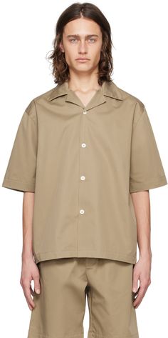 Water-repellent cotton twill shirt. · Open spread collar · Button closure Supplier color: Toffee Camp Collar Shirt, Brown Pinstripe, Twill Shirt, Bowling Shirts, Cotton Tank Top, Silk Twill, Collar Shirt, Embroidered Shirt, Toffee