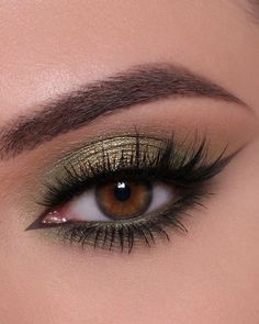 Brown Eyes With Green Eyeliner, Make Up For Hazelnut Eyes, Olive Eye Makeup, Green Eye Makeup Brown Eyes, Eye Makeup Hazel Eyes, Olive Makeup, Green Dress Makeup, Eye Makeup Tutorials, Fall Eye Makeup