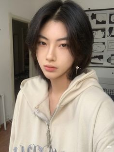 Jawline Surgery, Lesbian Haircut, Power Bi, Asian Eyes, Asian Eye Makeup, Haircuts For Medium Hair