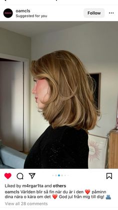 Lob Haircut No Layers, Growing Out Hair Haircut, Wavy Hair Lob Haircut, Shoulder Length Caramel Hair, Lob Haircut For Oval Face, Old Money Hair Blonde, Long Brown Bob Hairstyles, Ralph Lauren Hair, Mom Haircut Blonde