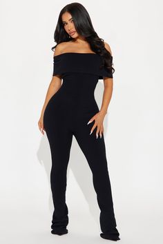 Available In Black And Coral. Jumpsuit Off Shoulder Foldover Detail Straight Leg Stretch Compression Rib 88% Rayon 12% Spandex Imported | Janelle Snatched Jumpsuit in Black size 3X by Fashion Nova 90s Brunette, Janet Guzman Fashion Nova, Jumpsuit Off Shoulder, Coral Jumpsuit, Glam Closet, Vestidos Maxi, Off The Shoulder Jumpsuit, Comfy Casual Outfits, Fashion Nova Models