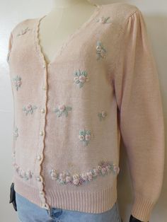 90s Cardigan, Vintage Pink Sweater For Fall, Vintage Pink Crew Neck Tops, Pink Vintage Spring Sweater, Pink Vintage Winter Cardigan, Pink Vintage, Pink Cottagecore, Vintage Pink Cardigan With Buttons, Cottagecore Sweater