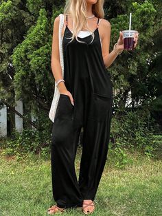 Verschiedenfarbig Lässig Collar Ärmellos Gewebter Stoff Einfarbig Latzhosen Embellished Undehnbar Jumpsuit Elegant, Halter Jumpsuit, Vacation Style, Halter Neckline, American Women, Kids Sleepwear, Outfits Casuales, Fashion Online Shop, Stylish Women