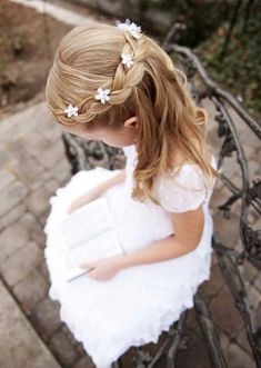 Childrens Hairstyles, Sanggul Modern, Curly Girl Hairstyles, Prom Hairstyles, Light Hair