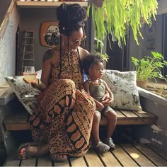 Earthy Mom Aesthetic, Boho Maximalism Outfits, Money Aesthetic Black Women, Hippie Mom Aesthetic, Boho Black Women, Afro Boho Fashion, Earthy Vibes, Black Hippy, Stile Boho Chic