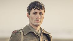 World On Fire Series, Jonah Hauer King World On Fire, Roman Kitt, Principe Eric, Handsome Outfit, Period Drama Series, British Period Dramas, Sean Bean