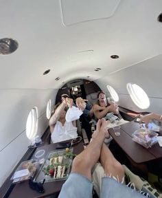 Private Jet With Friends, Social Climber, Wealthy Lifestyle Luxury, Luxury Lifestyle Couple, Super Rich Kids, Rich Lifestyle, Luxury Lifestyle Dreams, Luxury Aesthetic, Future Lifestyle