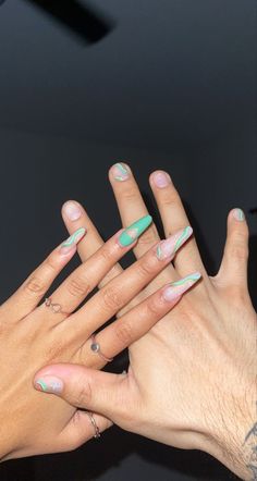 Boy And Girl Matching Nails, Him And Her Matching Nails, Matching Manicure With Boyfriend, His And Her Nail Designs, Matching Nails With Boyfriend Simple, Girlfriend And Boyfriend Matching Nails, Matching His And Hers Nails, Matching Nails With Boyfriend Ideas, Matching Couple Nails Boy And Girl