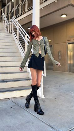 Knee High Lace Up Boots Outfit, Mini Skirt With Boots, Lace Up Boot Outfit, Boots Mini Skirt, Platform Boots Outfit, Knee High Boots Platform, High Boots Platform, High Platform Boots, Knee High Platform Boots