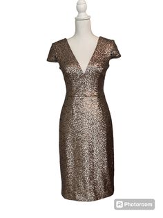 Dress The Population, Gold Sequins, Formal Wedding, Favorite Dress, Gold Details, Formal Occasion, Formal Wear, Cap Sleeves, Sequin