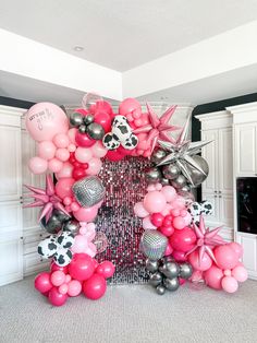 Let’s go girls bachelorette theme party balloon backdrop Let’s Go Girls Bachelorette Ideas, Let’s Go Girls Bachelorette Party, Let’s Go Girls Bachelorette, Cowgirl Backdrop, Cowgirl Balloon Garland, Bachelorette Backdrop, Outfit Vaqueros, Disco Cowgirl Bachelorette Party, Themed Balloon Garland