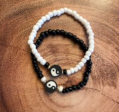 Set of ying yang bracelets. Perfect for couples and best friends. Comes with 2 bracelets. 6 inch length. Message if you need a bigger size. Ying Yang Bracelet, Rose Hill, Ying Yang, Seed Bead Bracelets, Girly Jewelry, Dance Outfits, Yin Yang, Bracelet Set, Tik Tok