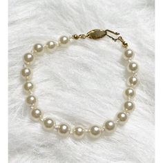 Vintage Single Strand Faux Pearl Bracelet Knotted Approx. 8" with Clasp  I am not an expert on vintage jewelry and do my best to describe each piece accurately. Please reach out with questions before you buy. All sales are final. Thank you! Faux Pearl Bracelet, Bracelet Knots, Pearl Bracelet, Faux Pearl, Vintage Jewelry, Jewelry Bracelets, Beaded Bracelets, Thank You, Bracelet