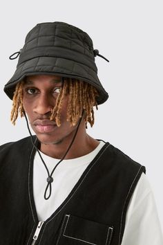 Heads up! Bring your accessories a-game with boohooMAN this season. Check out the coolest selection of men's headwear online and choose from hundreds of uber-trendy pieces that will complete your outfit while turning heads. Pull off the 90's revival trend with a bandana or a colourful bucket hat - the season's favourite - or head off the chill in style this with one of our beanies.Style: Bucket HatDesign: PlainFabric: Polyester Bucket Hats Men, Outdoor Fits, Plus Size Joggers, Gym Jacket, Summer Jam, Going Out Trousers, Mens Bucket Hats, Going Out Shirts, Party Mode