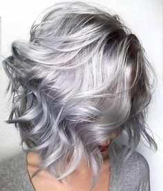 Lady Gaga Wig, Grey Hair Color Silver, Grey Hair Wig, Shampoo For Gray Hair, Great Haircuts, Short Grey Hair, Short Hair Color, Grey Hair Color