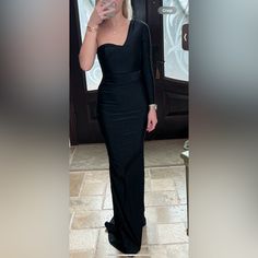 ~ Never Worn Brand New!! ~ Very Comfortable ~ Perfect For A Wedding Fashion Nova Dress, Fashion Nova Dresses, Long Black Dress, Dresses Black, Dress First, A Wedding, Fashion Nova, Colorful Dresses, One Shoulder