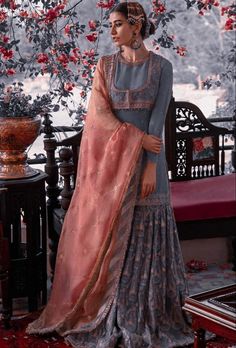 Bridal Dresses 2022, Desinger Dresses, Kashmir Trip, Desi Dress, Suit Combinations, Nikkah Dress, Pakistani Couture, Punjabi Outfits