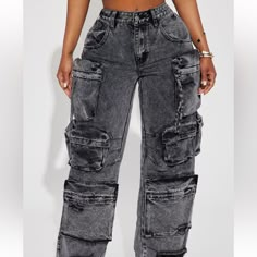 New With Tags Very Cute & Fashionable Jeans Can Be Dressed Up Or Down Wash Jeans Outfit, Cute Ripped Jeans, Kawaii Clothes Goth, Forarm Tattoos, Outfits Girl, Denim Cargo Pants, Baddie Tips, Black Ripped Jeans, Fashion To Figure