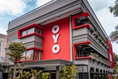 a red and gray building with the word yoyo on it