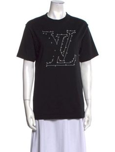 Louis Vuitton T-ShirtFrom the 2020 CollectionBlackGraphic PrintEmbroidered AccentShort Sleeve with Crew NeckFit:T-Shirts by Louis Vuitton typically fit true to size. Graphic Prints, Print T Shirt, Louis Vuitton, Mens Outfits, T Shirt, Clothes, Black