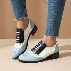 Category:Loafers; Upper Materials:PU; Embellishment:Lace-up; Season:Spring,Fall; Heel Type:Block Heel; Gender:Women's; Size Suggestion:standard size, select your usual size; Activity:Walking; Toe Shape:Round Toe; Style:Vintage,Casual; Heel Height(inch):1-2; Outsole Materials:Rubber; Occasion:Daily; Closure Type:Lace-up; Pattern:Color Block; Listing Date:05/21/2024; 2024 Trends:Retro,Brogue; Foot Length:; Foot Width:; SizeChart1_ID:2:186495; Heel Height:Low Heel Women's Oxford Shoes, Womens Oxfords Shoes, Women Oxfords, Flat Oxford Shoes, Sequin Sandals, Women's Slip Ons, Lace Up Block Heel, Ivory Wedding Shoes, Lace Up Dress