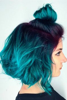 Dyed Highlights, Hair Dye Shades, Dyed Hair Pastel, Blue Ombre Hair, Hair Dyed, Short Ombre Hair