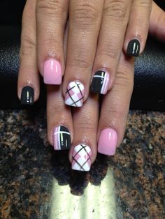 Nail Polish Combinations, Plaid Nail Art, Baby Rosa, Black Nail Art, Plaid Nails, Black Nail Polish, White Nail, Get Nails