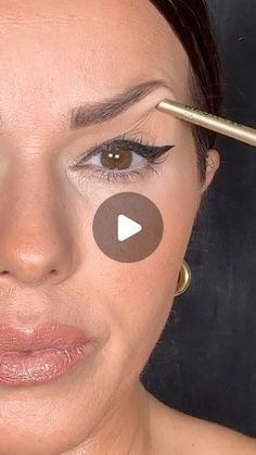 How To Hooded Eye Makeup, Makeup Ideas Wedding Guest Smokey Eye, Videos Of Makeup Tutorials, Eye Makeup For Crepey Eyelids, Golden Smokey Eye Tutorial, Winged Eyeliner Asian Eyes, How To Line Eyes, Simple Sultry Eye Makeup, 40s Eye Makeup