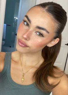 Madison Beer Makeup, Makijaż Smokey Eye, Cute Makeup Looks, Glowy Makeup, Clean Makeup, Day Makeup, Summer Makeup, Everyday Makeup