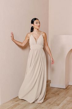 Model: Saije; Size: 4 Wedding Parties Colors, Chiffon Style, Modest Style, Chiffon Fashion, Bridesmaid Dress Colors, Colorful Party, Mesh Design, Color Swatches, Bra Cups