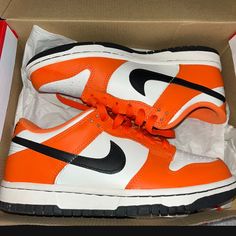 It’s A Nice Brand Nike Bought Them At The Mall Good Meteran Shoes Are New They Are Clean Feel Free To Ask I’m In Phoenix Jordan Orange, Shoes Orange, Pretty Sneakers, At The Mall, Orange Shoes, Womens Jordans, Nike Dunk Low, Dunk Low, Kpop Outfits