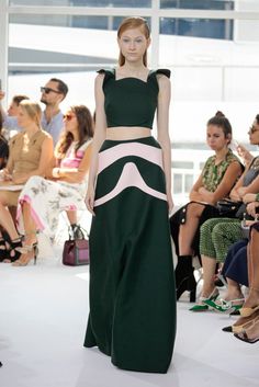 Delpozo S/S 2016 Fashion Collection Inspiration, Fashion Design Collection, Couture Runway, Cropped Top